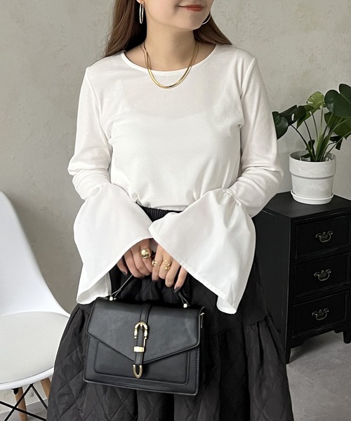 prose verse（プロズヴェール）の「スリットフレアスリーブリブカットソー（Tシャツ/カットソー・レディース・ブラック系1/オフホワイト/ブラック・ﾌﾘ-）」の9枚目の写真