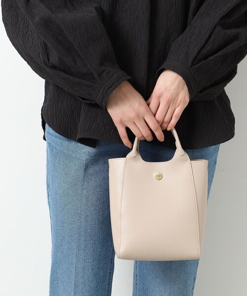 OPAQUE.CLIP（オペークドットクリップ）の「◆≪ヒルナンデス！で紹介≫ スムースミニショルダーバッグ【軽量】（ショルダーバッグ・レディース・ブラック/シルバー/アイボリー/ベージュ・00）」の20枚目の写真