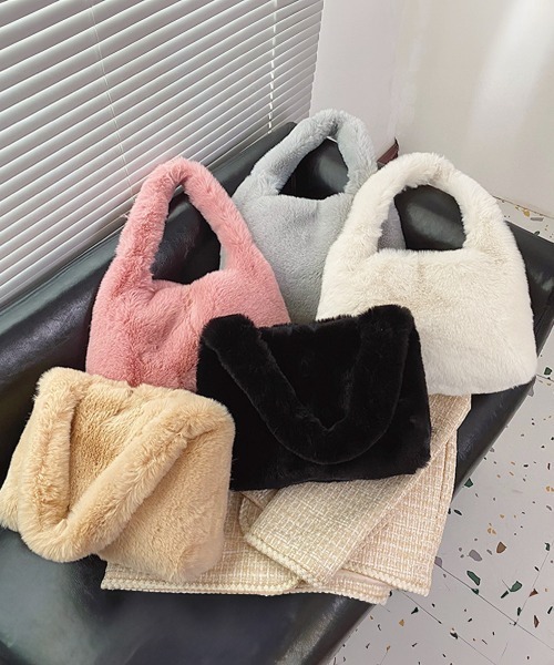 Miniministore(ミニミニストア)の「ファートートバッグ ハンドバッグ 韓国(トートバッグ・レディース・ベージュ/ライトグレー/ピンク/アイボリー/ブラック・フリー)」の16枚目の写真