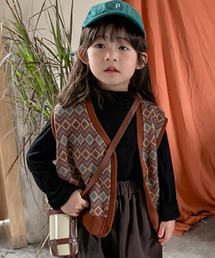 DAY CLOSET（デイ クローゼット）の「キッズ ダイヤ柄Vネックレトロニットベスト（ベスト・キッズ）」