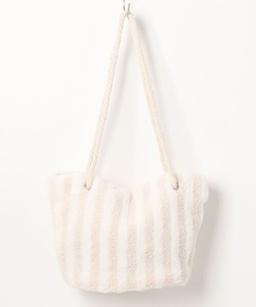 STYLEBLOCK（スタイルブロック）の「ストライプ柄ファーショルダーバッグ（ショルダーバッグ・レディース・ブラウン系その他/ピンク/ブラック/ホワイト・FREE）」の9枚目の写真