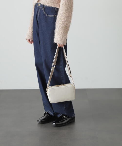 FREE'S MART（フリーズマート）の「◇Wジップバッグ（ボディバッグ/ウエストポーチ・レディース・ベージュ/ホワイト/ブラック・ﾌﾘ-）」の2枚目の写真