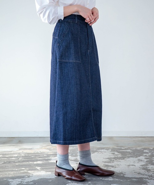 D.M.G.（ドミンゴ）の「[D.M.G. / ディーエムジー] 10ozムラ糸デニム ベイカースカート（デニムスカート・レディース・ワンウォッシュ・S/M）」の12枚目の写真