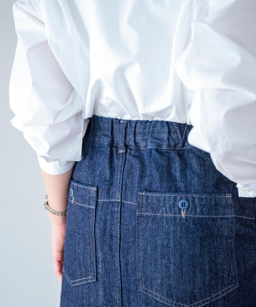 D.M.G.（ドミンゴ）の「[D.M.G. / ディーエムジー] 10ozムラ糸デニム ベイカースカート（デニムスカート・レディース・ワンウォッシュ・S/M）」の21枚目の写真