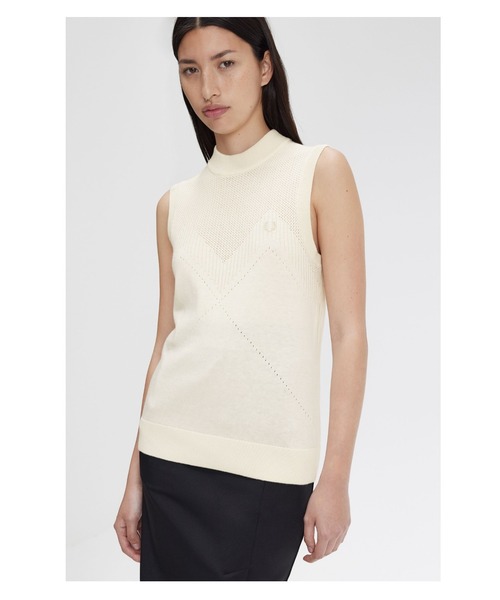 FRED PERRY(フレッドペリー)の「Pointelle Detail Knitted Top(タンクトップ・レディース・ホワイト・10)」の1枚目の写真