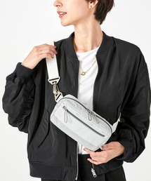 LeSportsac（レスポートサック）の「ESSENTIAL RECT XBODY