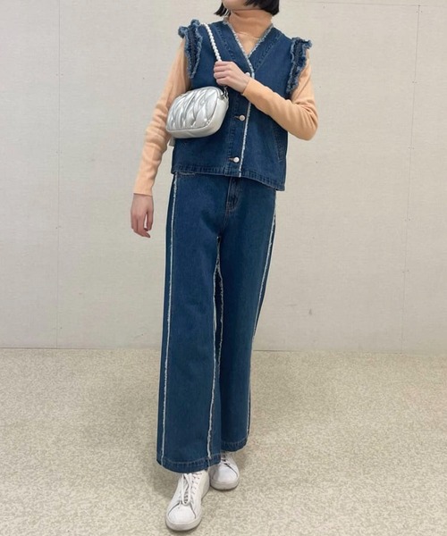 Green　Parks（グリーンパークス）の「・Double　Flagsフリンジラインストレートデニム（デニムパンツ・レディース・インディゴブルー・FREE）」の19枚目の写真