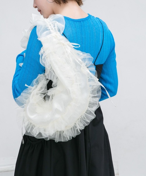 KBF（ケイビーエフ）の「フリルチュールBAG（ショルダーバッグ・レディース・ブラック/アイボリー/グレー・ONE）」の11枚目の写真