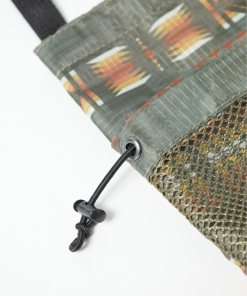 PENDLETON(ペンドルトン)の「【 PENDLETON × YURIE / ペンドルトン × ユリエ 】 メッシュ ネックポーチ(ショルダーバッグ・レディース・カーキ/ラベンダー/ブラウン・FREE)」の15枚目の写真