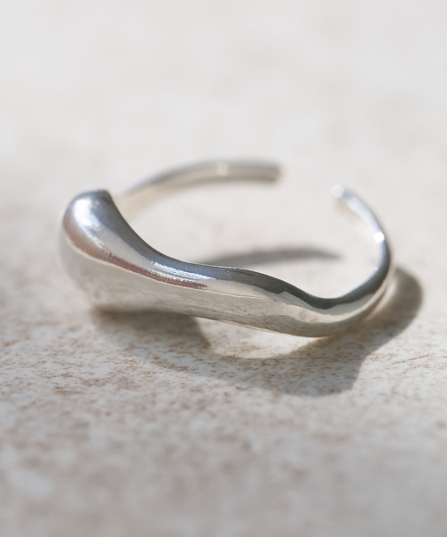 collex(コレックス)の「ニュアンスリング(リング・レディース・ゴールド/シルバー・フリー)」の1枚目の写真