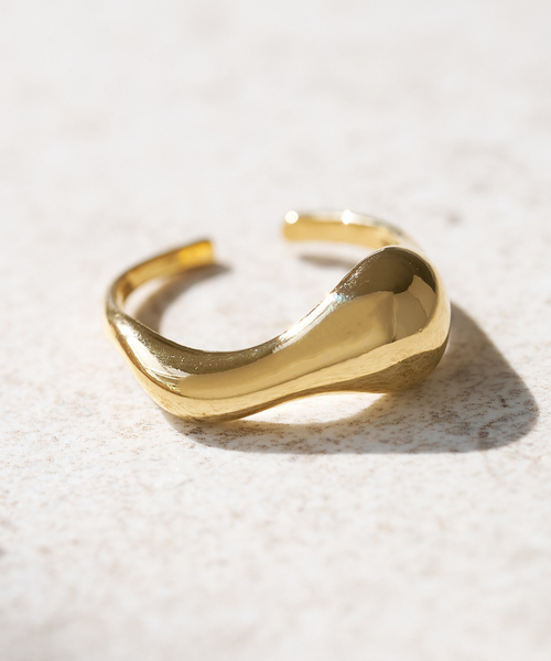 collex(コレックス)の「ニュアンスリング(リング・レディース・ゴールド/シルバー・フリー)」の2枚目の写真