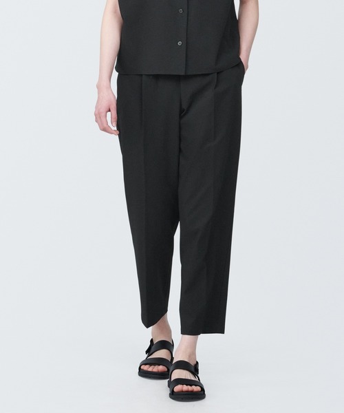 無印良品（ムジルシリョウヒン）の「婦人　風を通すストレッチサッカーテーパードパンツ（その他パンツ・レディース・グレー/ネイビー系/ブラック/ライトグレー・XS/S/M/L/XL）」の2枚目の写真