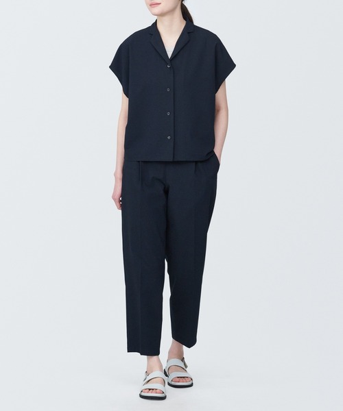 無印良品（ムジルシリョウヒン）の「婦人　風を通すストレッチサッカーテーパードパンツ（その他パンツ・レディース・グレー/ネイビー系/ブラック/ライトグレー・XS/S/M/L/XL）」の7枚目の写真