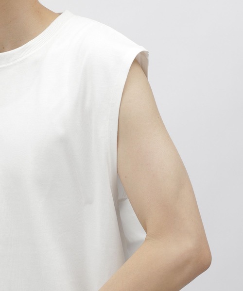 LAKOLE(ラコレ)の「ノースリーブカットソー / 113990(Tシャツ/カットソー・メンズ・グレー/ブラック/ホワイト/チャコール・MEDIUM/LARGE/X-LARGE)」の6枚目の写真