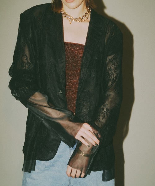 yae（ヤエ）の「2way glitter camisole / カップ付き2wayグリッターキャミソール（チューブトップ・レディース・シルバー/ブラウン・FREE）」の9枚目の写真