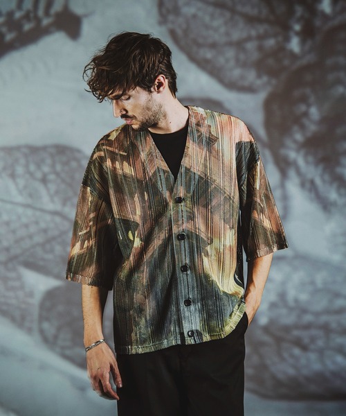 NO ID.（ノーアイディ）の「【NO ID.】All Over Pattern Sheer Knit Cardigan / 総柄 シアー ニット カーディガン（カーディガン/ボレロ・メンズ・ベージュ/ピンク/ブルー・ONE SIZE）」の7枚目の写真