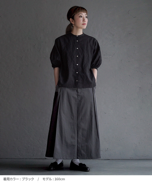 apartment department（アパートメントデパートメント）の「コットン混ラミーリネン シャーリングスリーブブラウス（シャツ/ブラウス・レディース・オフホワイト/ブラック・フリー）」の3枚目の写真