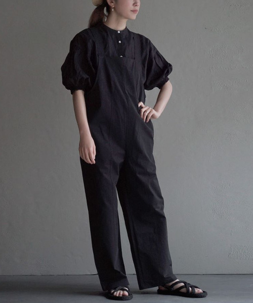 apartment department（アパートメントデパートメント）の「コットン混ラミーリネン シャーリングスリーブブラウス（シャツ/ブラウス・レディース・オフホワイト/ブラック・フリー）」の6枚目の写真