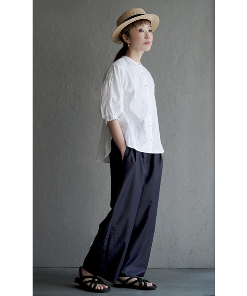 apartment department（アパートメントデパートメント）の「コットン混ラミーリネン シャーリングスリーブブラウス（シャツ/ブラウス・レディース・オフホワイト/ブラック・フリー）」の9枚目の写真