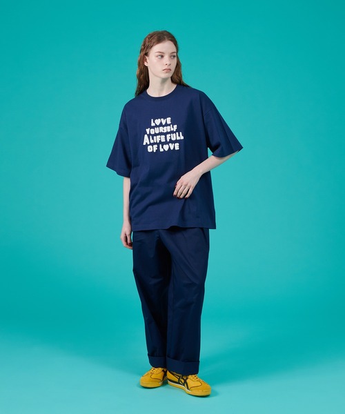 ONCILY（オンシェリー）の「EMBROIDERY LOGO T-SHIRT / 刺繍ロゴTシャツ（Tシャツ/カットソー・メンズ・レッド/ネイビー/ブルー/ネイビー系2/オフホワイト・SMALL/MEDIUM/LARGE）」の11枚目の写真