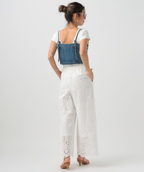 BAYFLOW（ベイフロー）の「[セットアップも可能]スカラップレースワイドパンツ（その他パンツ・レディース・カーキ/ブラック/オフホワイト・FREE）」の4枚目の写真