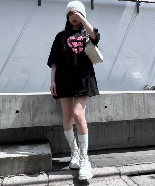 Figments（フィグメンツ）の「メッセージハートTシャツ（Tシャツ/カットソー・レディース・ブラック/グレー・FREE）」の8枚目の写真