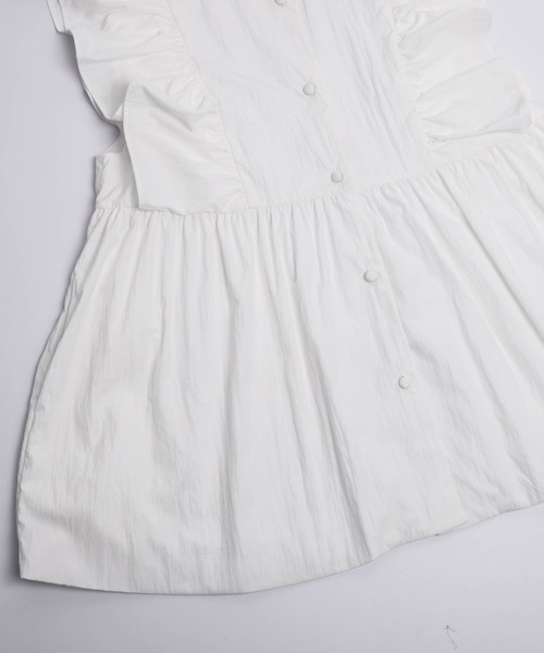 Lajour(ラジュール)の「ラッフルフリルペプラムブラウス(シャツ/ブラウス・レディース・ブラック/ホワイト・フリー)」の16枚目の写真