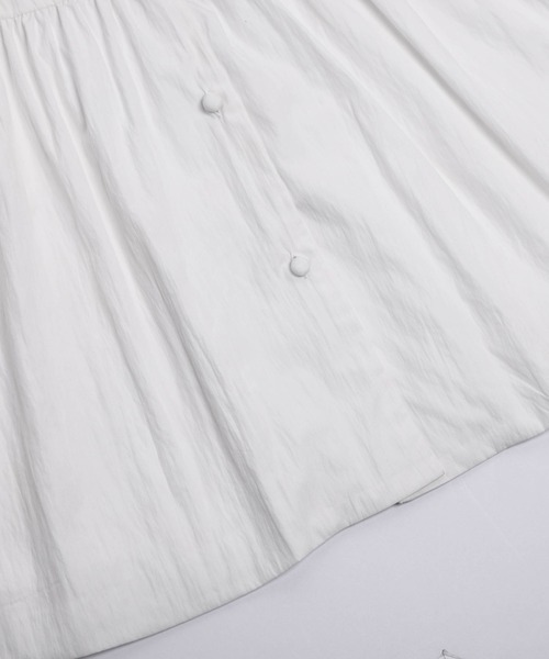 Lajour(ラジュール)の「ラッフルフリルペプラムブラウス(シャツ/ブラウス・レディース・ブラック/ホワイト・フリー)」の15枚目の写真
