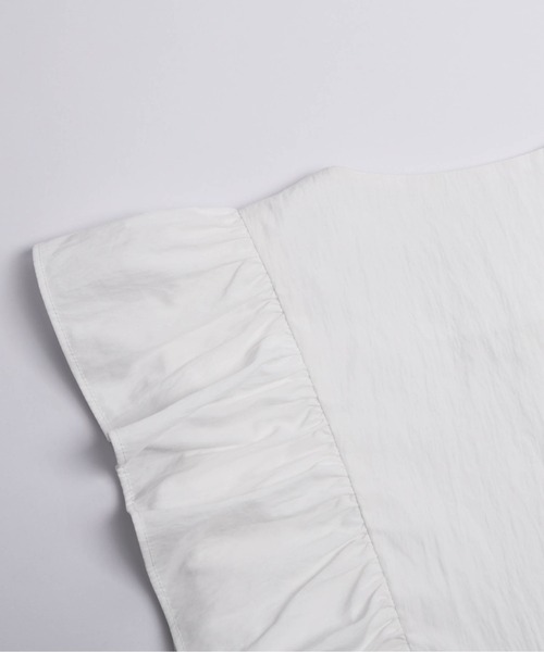 Lajour(ラジュール)の「ラッフルフリルペプラムブラウス(シャツ/ブラウス・レディース・ブラック/ホワイト・フリー)」の13枚目の写真