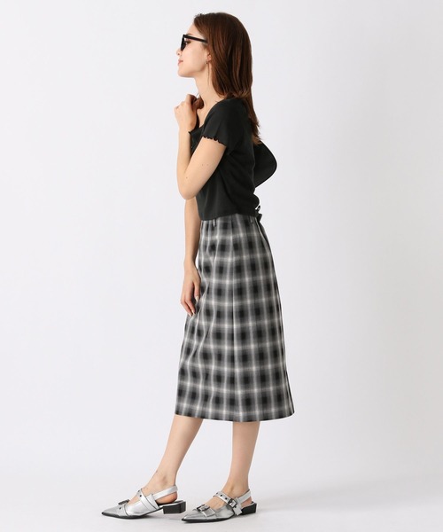 FOREVER 21（フォーエバー トゥエンティーワン）の「【2024SS】ポインテッドトゥ ダブルベルトミュール（パンプス・レディース・ブラック/シルバー・SMALL/MEDIUM/LARGE）」の6枚目の写真