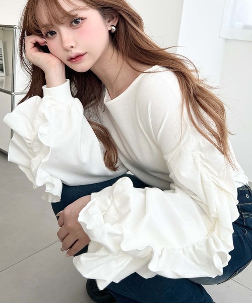 moment+(モーメントプラス)の「綿100%天竺. ボリュームフリルスリーブロングTシャツ(Tシャツ/カットソー・レディース・ブラック/ピンク/オフホワイト・M/L)」の17枚目の写真