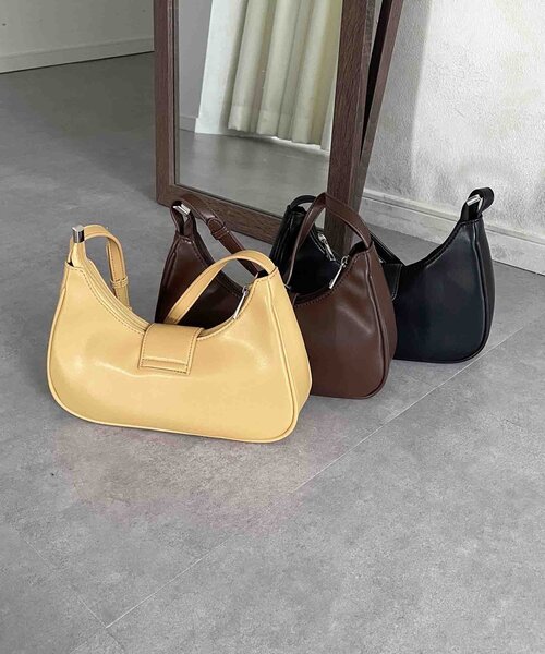 Thevon（ゼボン）の「ハーフムーンワンハンドルバッグ（ショルダーバッグ・レディース・ブラック/マスタード/ダークブラウン・FREE）」の2枚目の写真