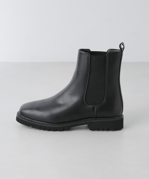 NANO universe(ナノユニバース)の「サイドゴアショートブーツ(ブーツ・レディース・ブラック/アイボリー・36/37/38)」の5枚目の写真