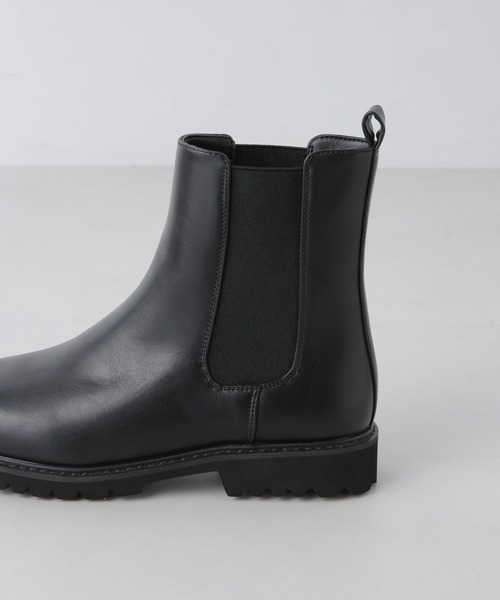 NANO universe(ナノユニバース)の「サイドゴアショートブーツ(ブーツ・レディース・ブラック/アイボリー・36/37/38)」の8枚目の写真