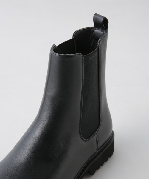 NANO universe(ナノユニバース)の「サイドゴアショートブーツ(ブーツ・レディース・ブラック/アイボリー・36/37/38)」の10枚目の写真