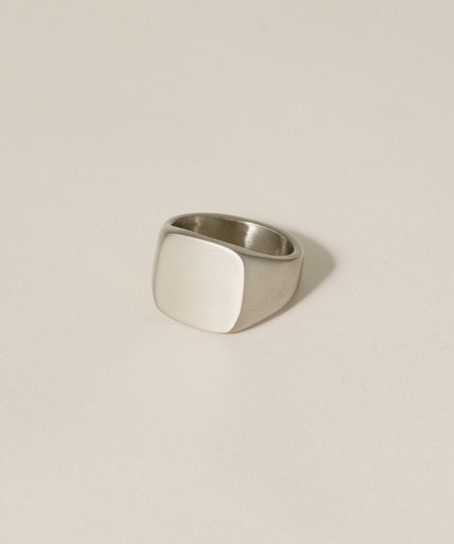 novice（ノーヴィス）の「【novice】Vintage Square Signet Ring［Stainless］（リング・メンズ・シルバー・FREE/19/14）」の5枚目の写真