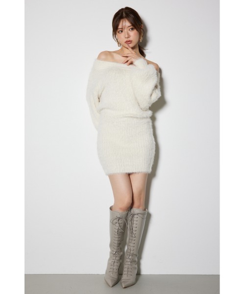 rienda（リエンダ）の「オフショルシャギーミニニットワンピース 秋服 冬服（ワンピース・レディース・ベージュ/ブラック/ライトピンク/ホワイト/ライトグレー・FREE）」の8枚目の写真