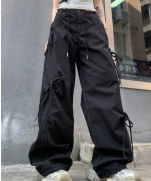 Vipoa(ヴィポア)の「リボンナイロンパンツ(その他パンツ・レディース・ベージュ/ブラック・FREE)」の7枚目の写真
