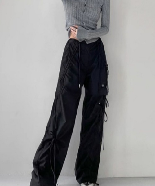 Vipoa(ヴィポア)の「リボンナイロンパンツ(その他パンツ・レディース・ベージュ/ブラック・FREE)」の14枚目の写真