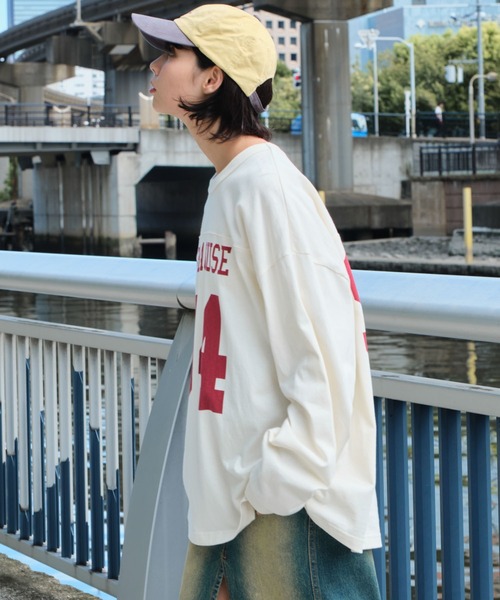 WEGO(ウィゴー)の「WEGO/ナンバリングフットボールBIGロン T(Tシャツ/カットソー・メンズ・ネイビー/オフホワイト/ダークグリーン・MEDIUM/LARGE)」の6枚目の写真