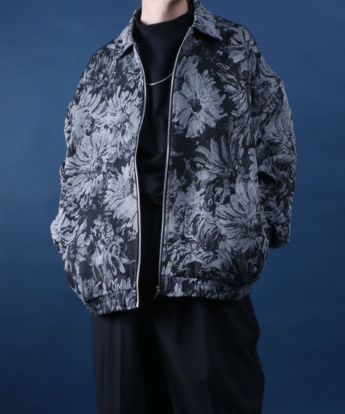 ANPAS（アンパス）の「Monotone Gobelin Weaving Flower Pattern Blouson/モノトーン ゴブラン織り フラワー 総柄 ブルゾン（ブルゾン・メンズ・グレー/ブラック・M/L）」の2枚目の写真