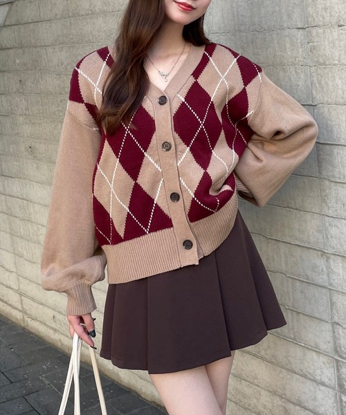 clear（クリア）の「アーガイル柄カーディガン [大人 カジュアル 着回し力抜群]≪再入荷≫（カーディガン/ボレロ・レディース・アイボリー/ネイビー/ベージュ・F）」の2枚目の写真