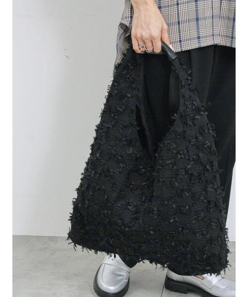 Samansa Mos2 blue（サマンサモスモスブルー）の「ふくれジャカードトートバッグ（ハンドバッグ・レディース・オフホワイト/ブラック・F）」の2枚目の写真