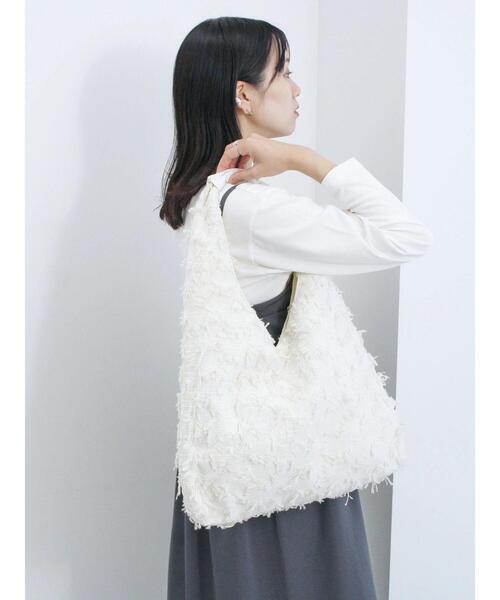 Samansa Mos2 blue（サマンサモスモスブルー）の「ふくれジャカードトートバッグ（ハンドバッグ・レディース・オフホワイト/ブラック・F）」の4枚目の写真