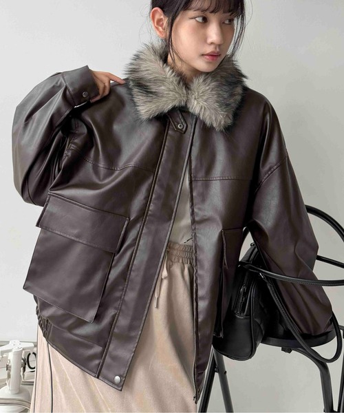 AS KNOW AS plus(アズノゥアズプラス)の「◇取り外し可能 ファー衿付き 2WAYフェイクレザーブルゾン 【UNISEX ITEM】(ブルゾン・レディース・ブラウン系/ブラック/グレー系/キャメル/ボルドー/ダークブラウン系/ブラック系その他/グレー系その他/ブラウン系その他/ピンク系その他・FREE)」の6枚目の写真