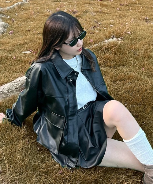 AS KNOW AS plus(アズノゥアズプラス)の「◇取り外し可能 ファー衿付き 2WAYフェイクレザーブルゾン 【UNISEX ITEM】(ブルゾン・レディース・ブラウン系/ブラック/グレー系/キャメル/ボルドー/ダークブラウン系/ブラック系その他/グレー系その他/ブラウン系その他/ピンク系その他・FREE)」の21枚目の写真
