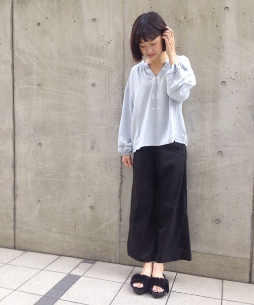 Kastane（カスタネ）の「刺繍ブラウス（シャツ/ブラウス・レディース・オフホワイト/ラベンダー/イエロー/ブラック・FREE）」の13枚目の写真