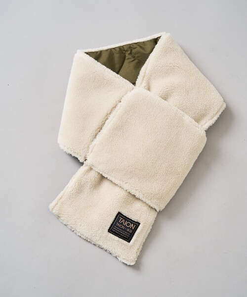 FREAK'S STORE(フリークスストア)の「限定展開 TAION/タイオン MILITARY REVERSIBLE DOWN SCARF ミリタリー リバーシブル ダウン スカーフ(マフラー)(マフラー・レディース・ベージュ/ブラック/オリーブ/オフホワイト・ONE SIZE)」の14枚目の写真