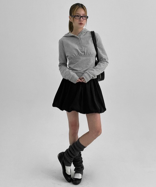 BLACKUP（ブラックアップ）の「[MADE] チェロボタンパーカー長袖Tシャツ（パーカー・レディース・グレー/ブラック・ONESIZE）」の15枚目の写真