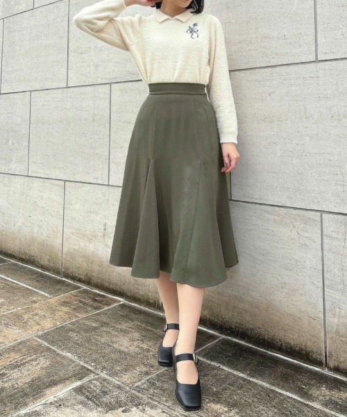 an another angelus（アンアナザーアンジェラス）の「バックレースアップトライアングルフレアースカート/ananotherangelus（スカート・レディース・グリーン/ピンク系その他・FREE）」の13枚目の写真